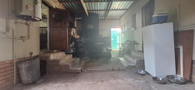 5 Bedroom Property for Sale in Dana Bay Western Cape